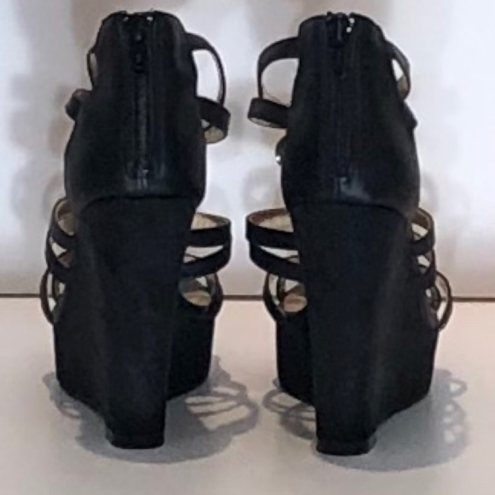 ALDO Black Wedge Sandals Sz 6 - Picture 8 of 15
